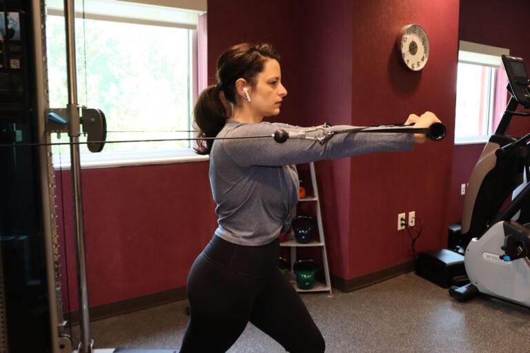 Travel Workouts: Fitness Tips for Travelers