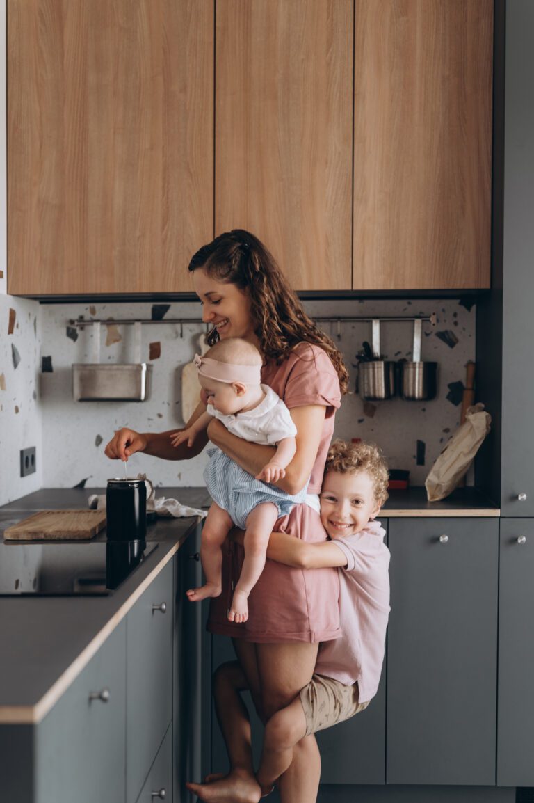 I Chose To Stay Home With The Kids. Now I’m Freaking Out.