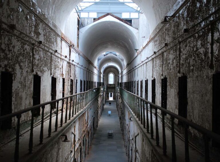 9 Real Haunted Day Trips From Philadelphia