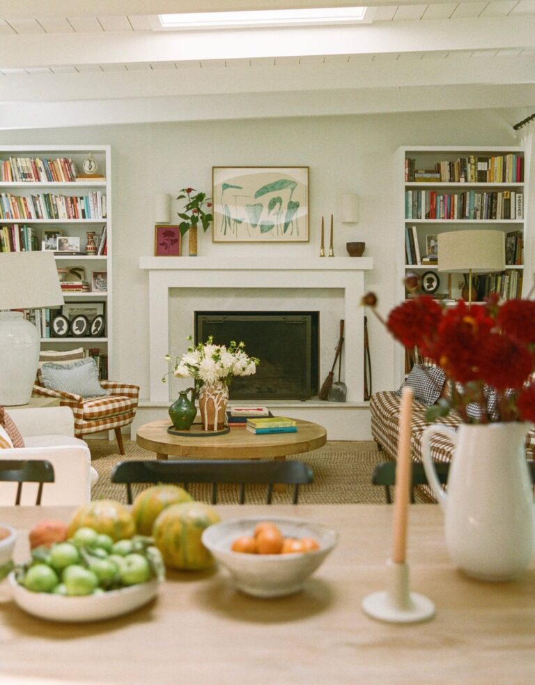 13 Entertaining Tips to Make Hosting Easier