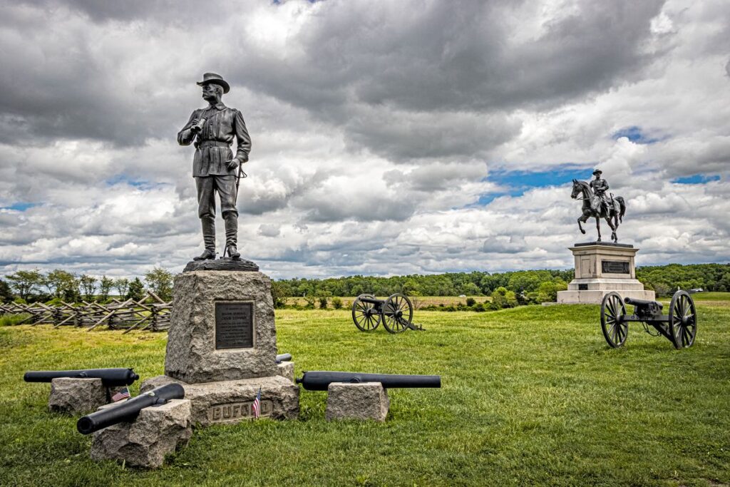 The Spookiest Cities in the US: 12 Places With Real History